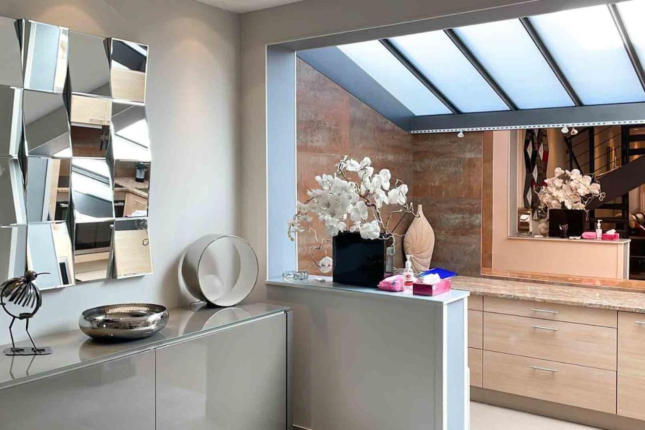 Charming Townhouse With Garden In The City Of Love 巴黎 外观 照片